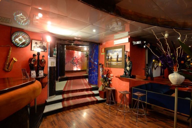 Sala party Experience - Pranzi di Lavoro al Ristorante Da Dino a Torino