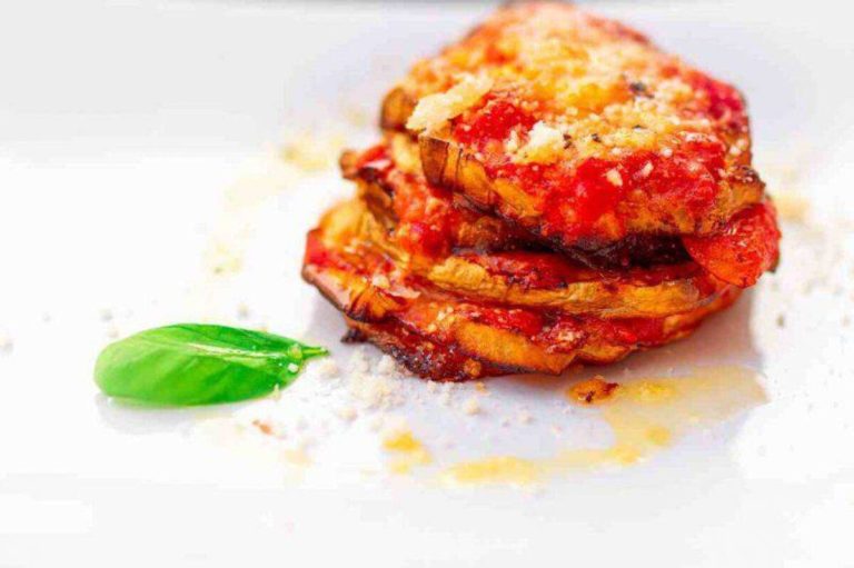 Parmigiana di melanzane - Ricette vegetariane ristorante Da Dino a Torino