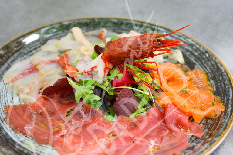 carpaccio di pesce crudo